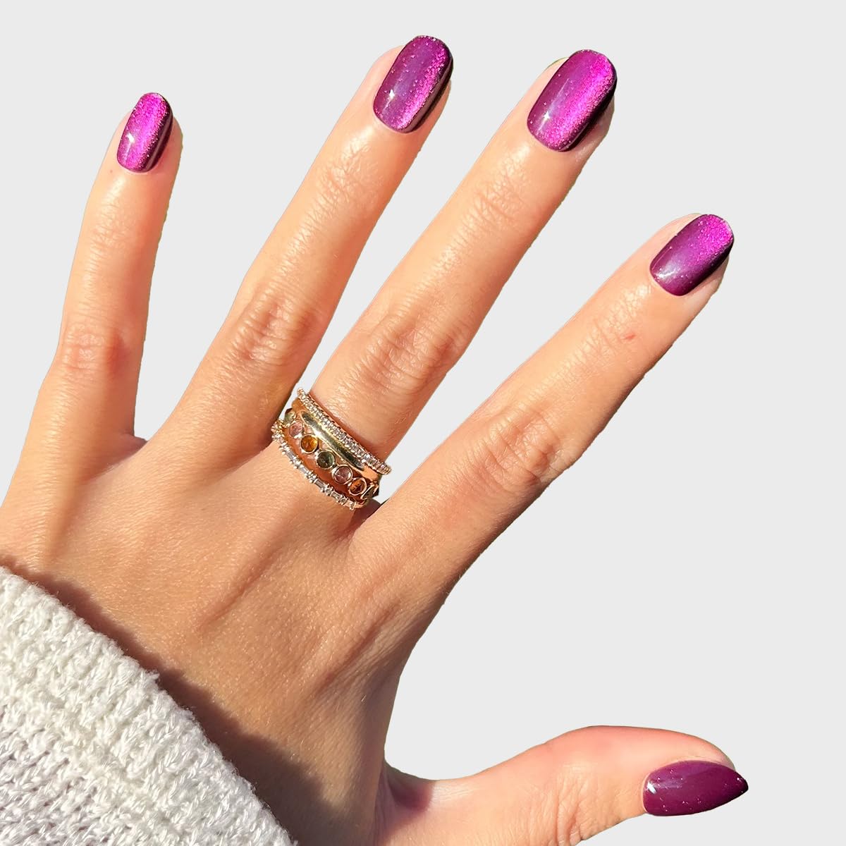 Olive & June Instant Mani Press On Nails (Glue) | 42 Fake Nails, 21 Sizes | Non-Toxic, Long-Lasting | Recycled Materials | Realistic Look