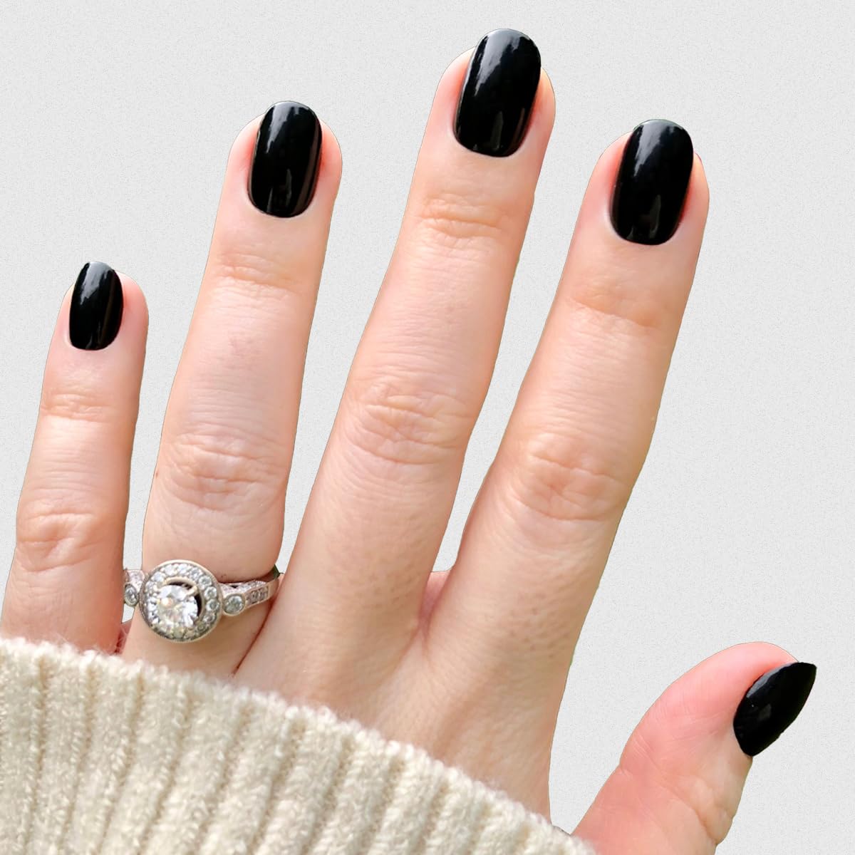 Olive & June Instant Mani Press On Nails (Glue) | 42 Fake Nails, 21 Sizes | Non-Toxic, Long-Lasting | Recycled Materials | Realistic Look