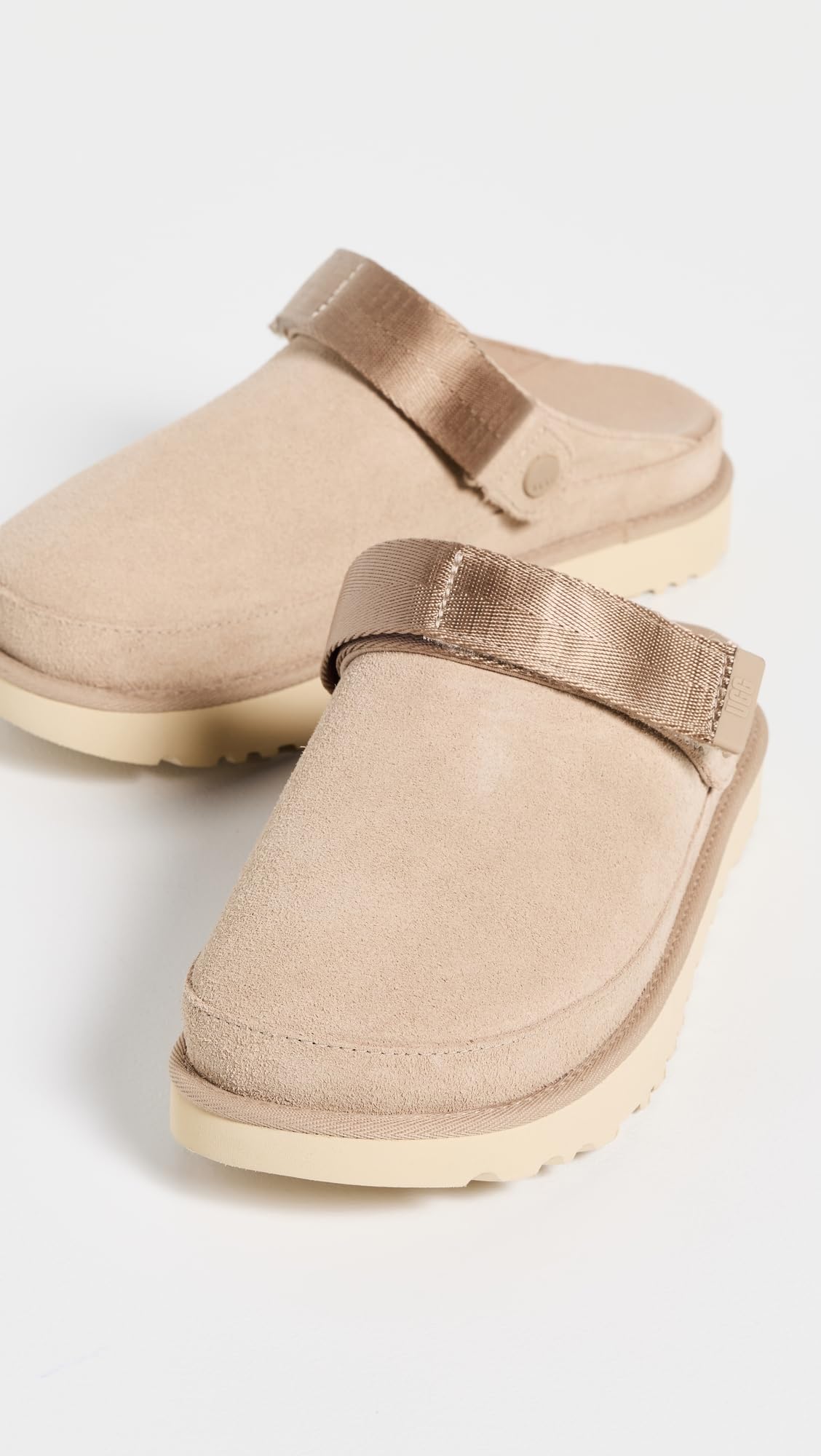 UGG Goldenstar Clog Womens Slip On