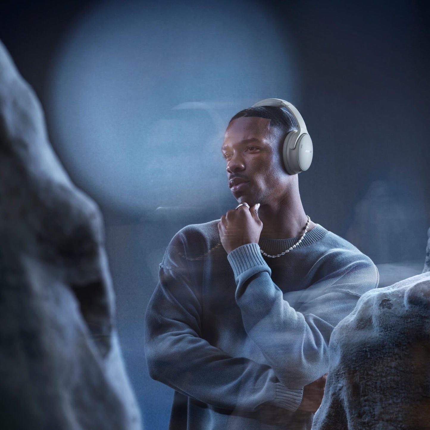 Bose QuietComfort Headphones - Wireless Bluetooth Headphones, Active Over Ear Noise Cancelling and Mic, USB-C Charging, Deep Bass, Up to 24 Hours of Playtime, Twilight Blue - Limited Edition Color