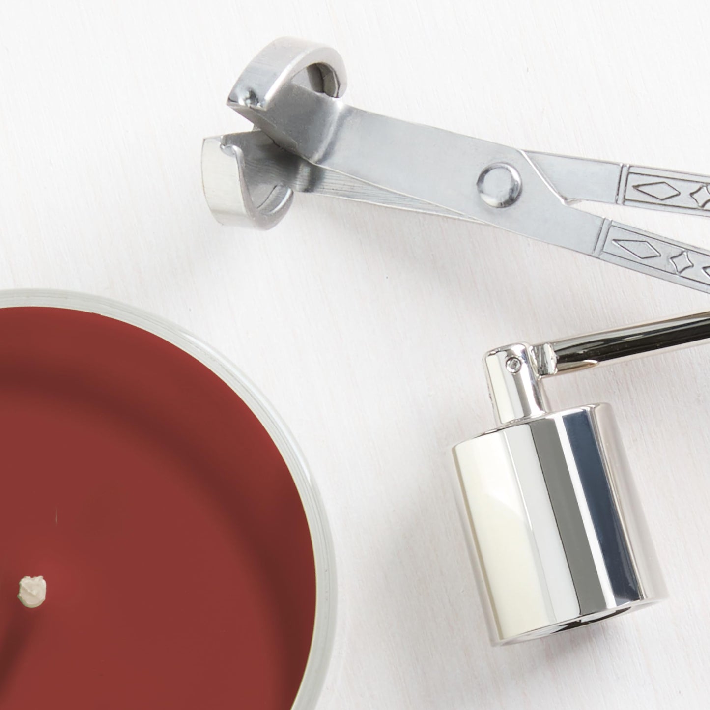 Yankee Candle Christmas Cookie, Scented Candle, 22oz Large Jar with up to 150 Hour Burn Time, Giftable, Holidays