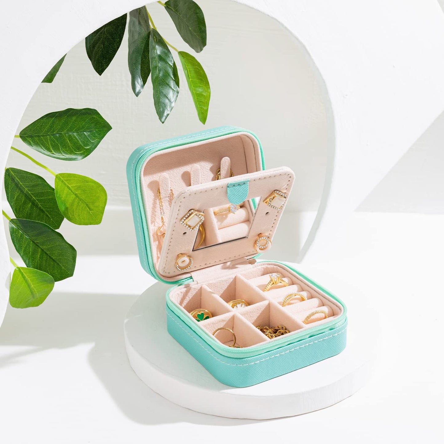 KElofoN Travel jewelry case Travel jewelry box Travel Jewelry Organizer Small box Gift for Girls Women with Mirror(Green)