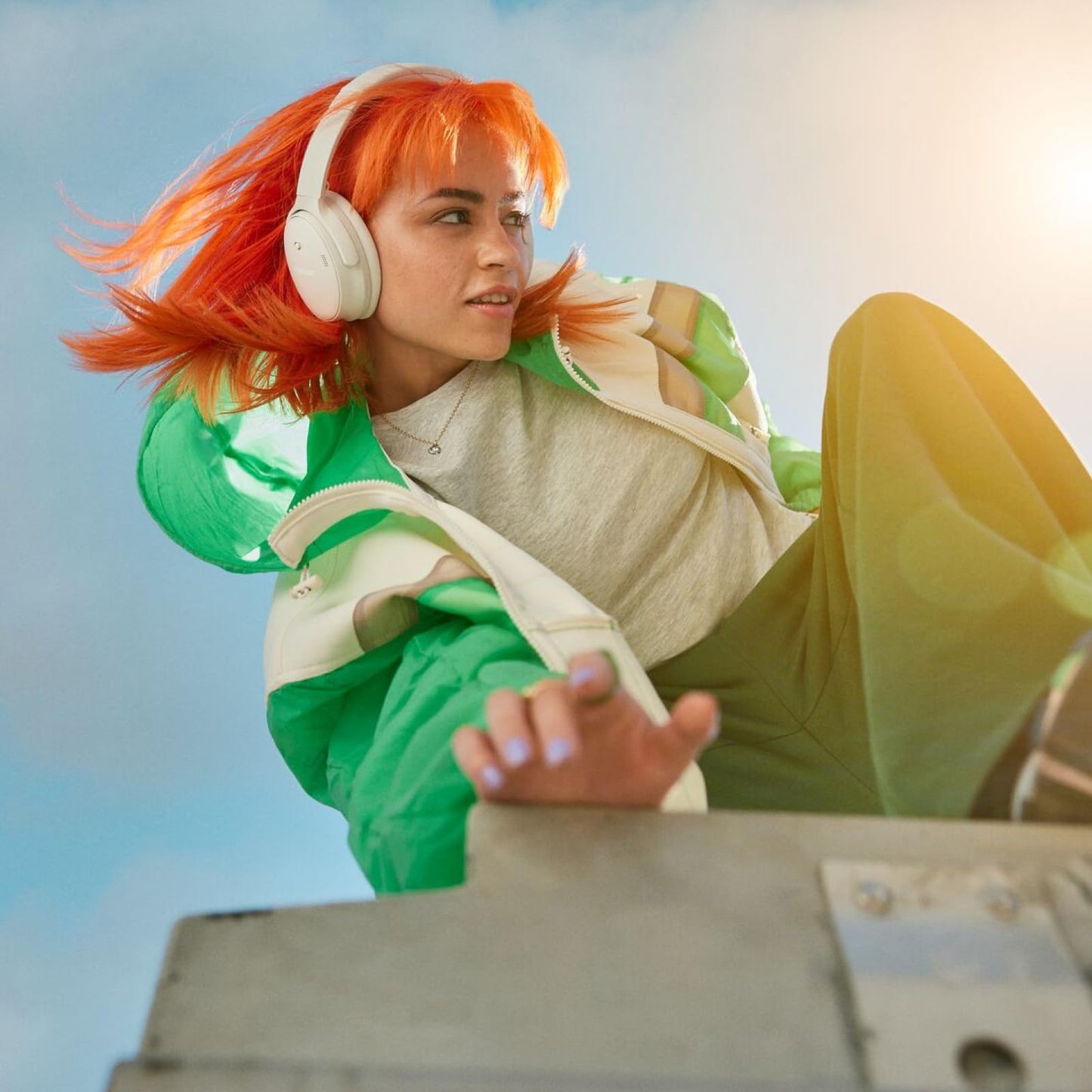 Bose QuietComfort Headphones - Wireless Bluetooth Headphones, Active Over Ear Noise Cancelling and Mic, USB-C Charging, Deep Bass, Up to 24 Hours of Playtime, Twilight Blue - Limited Edition Color