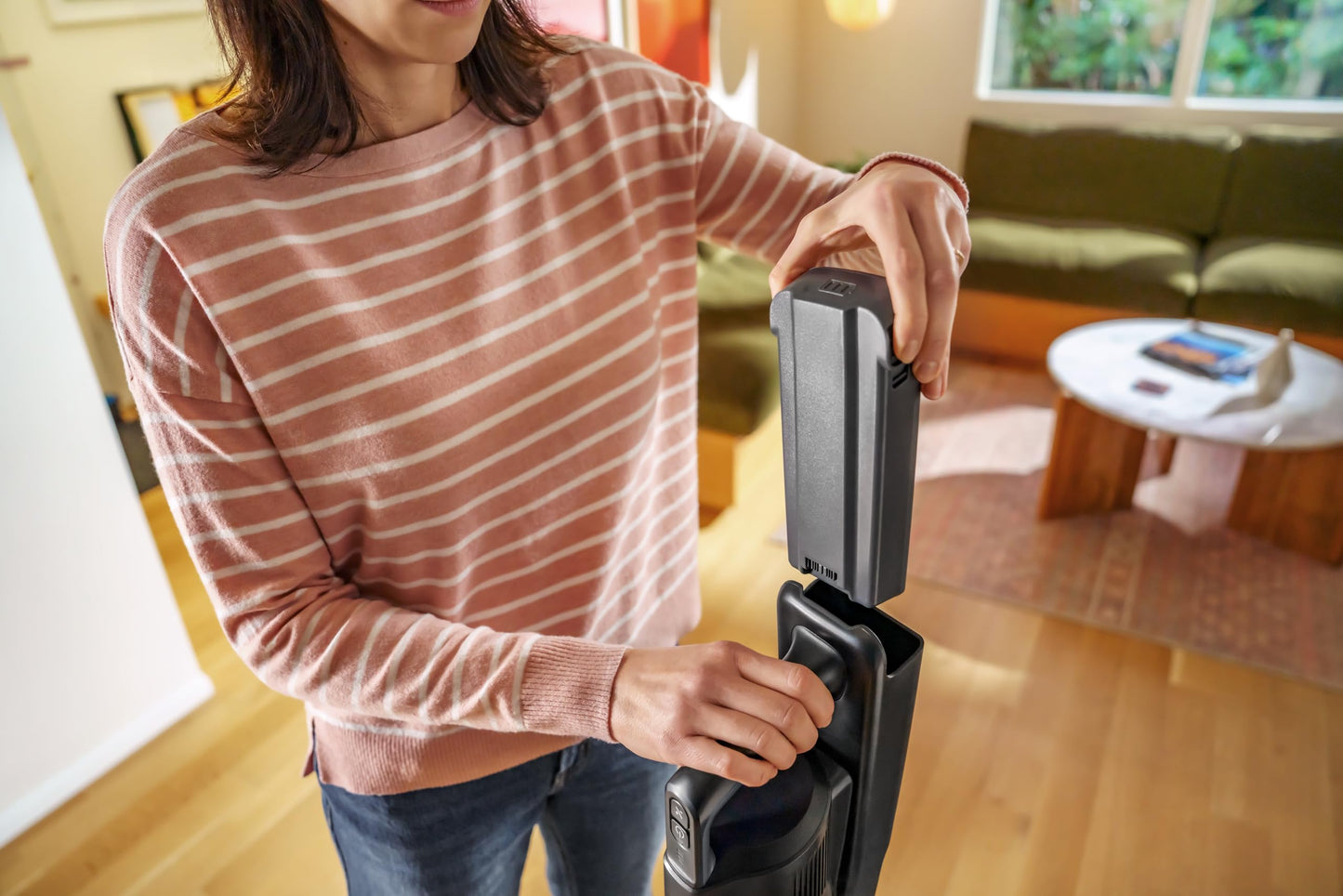 Bissell PowerClean FurFinder 200W Self-Standing Cordless Vacuum w/Tangle Free Brush Roll, Strong Suction, Removeable Battery, Wall Mount, Upholstery Tool & Bright Headlights