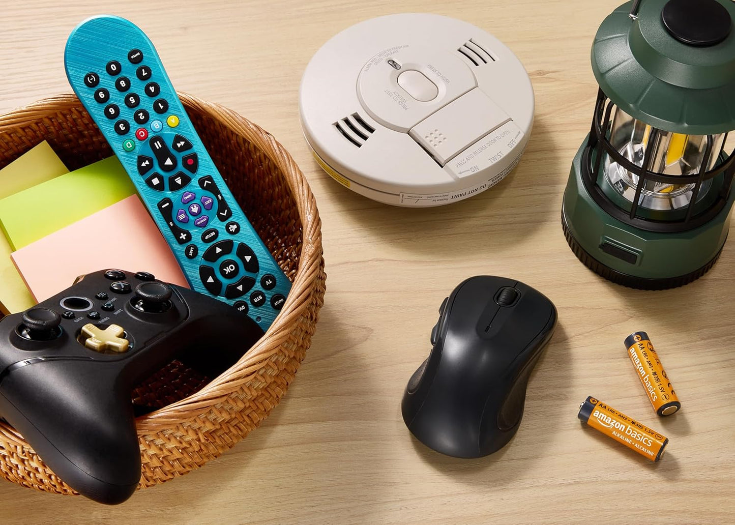 Amazon Basics 100-Pack AA Alkaline High-Performance Batteries, 1.5 Volt, 10-Year Shelf Life