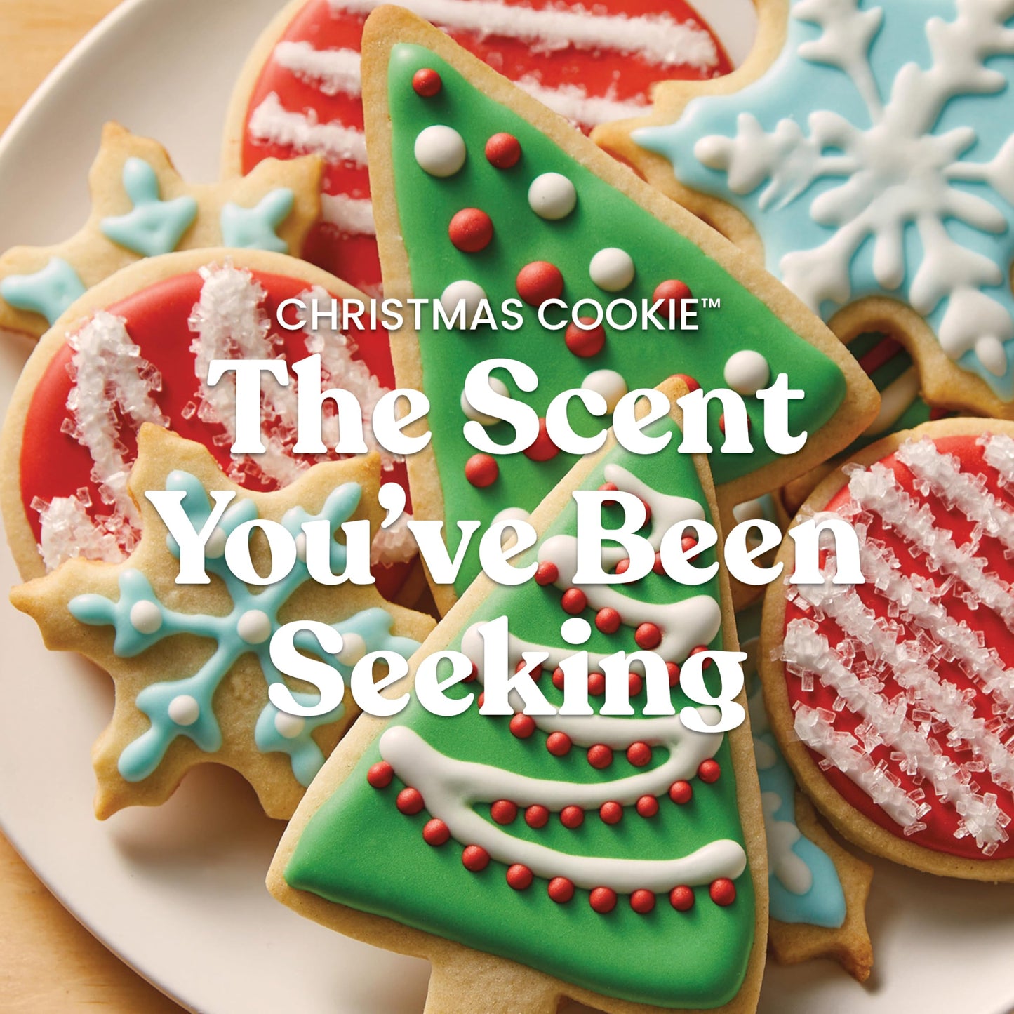 Yankee Candle Christmas Cookie, Scented Candle, 22oz Large Jar with up to 150 Hour Burn Time, Giftable, Holidays