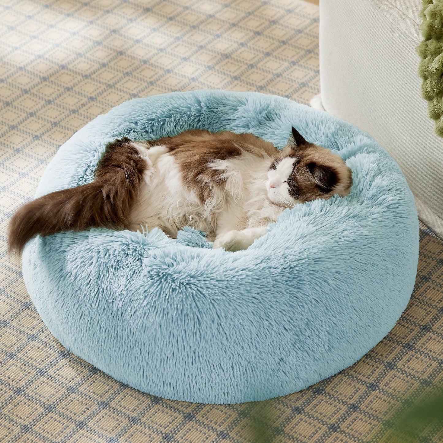 Bedsure Calming Dog Bed Medium Size Dog - Donut Washable Medium Pet Bed, 30 inches Anti-Slip Round Fluffy Plush Faux Fur Cat Bed, Fits up to 45 lbs Pets, Camel